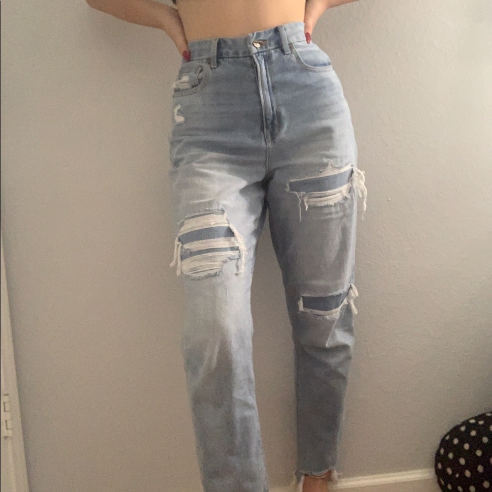 American Eagle Curvy Mom Jeans